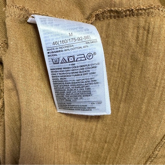 GAP | Sleevless Tiered Ruffle Midi Dress | Loose Fitting Dress - Picture 3 of 9